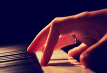 [图]英超-麦迪逊破门加纳乔失良机 曼联0-1不敌热刺.